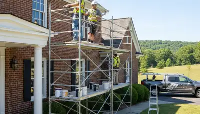 Painting contractor in Nashville, TN providing professional interior and exterior home painting services